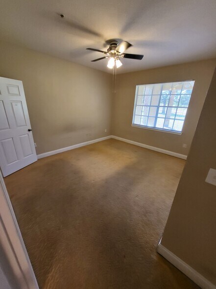 Building Photo - 2598 Robert Trent Jones Dr