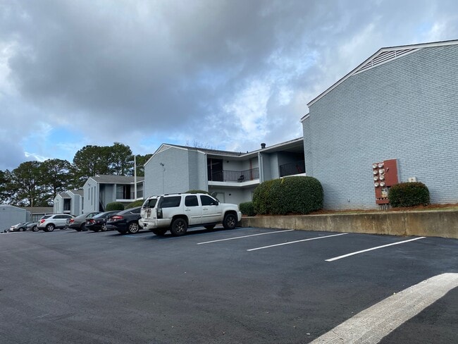 Building Photo - Blue Haven Villas