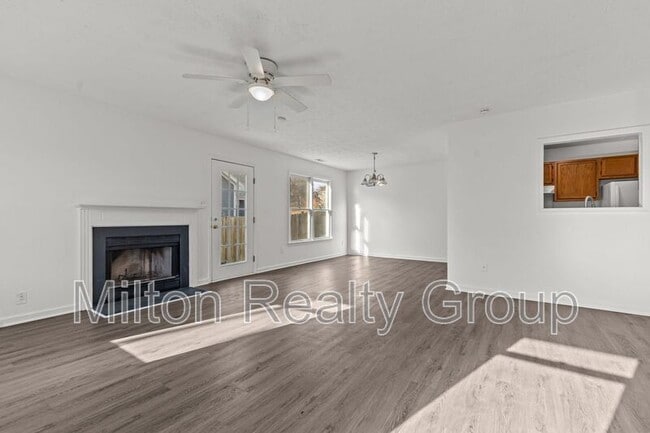 Building Photo - 1521 Kara Ct