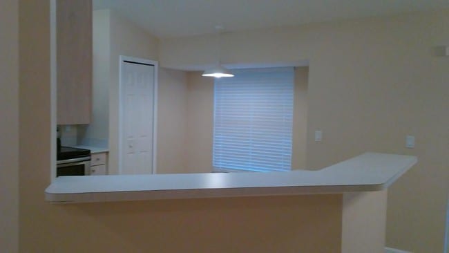 Building Photo - 832 SW Duncan Terrace