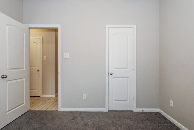 Building Photo - 12469 Lake Conroe Hills Dr