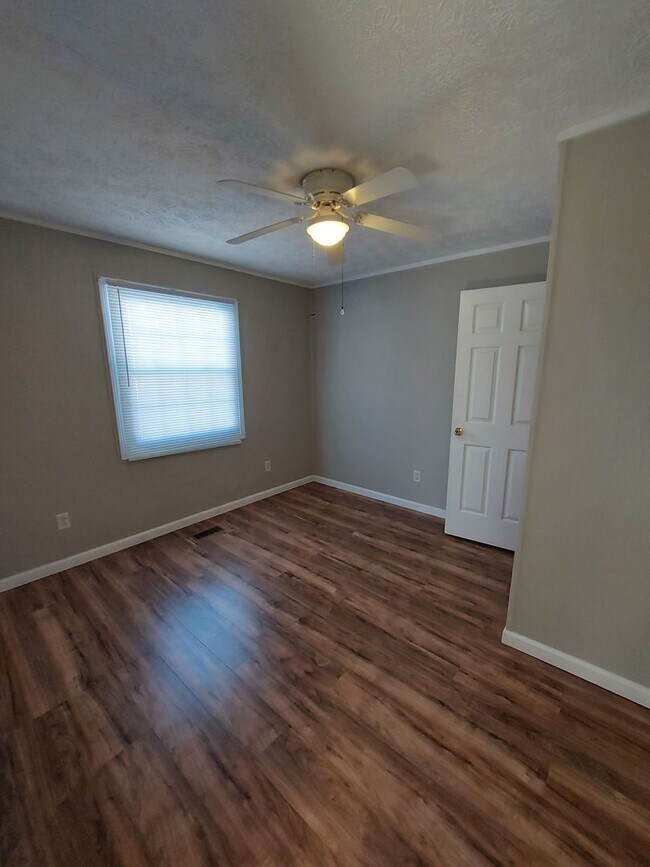 Building Photo - Ranch Home Now Available