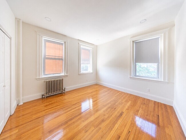 Building Photo - 238 S Huntington Ave