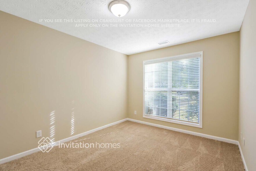 Building Photo - 250 Covington Dr