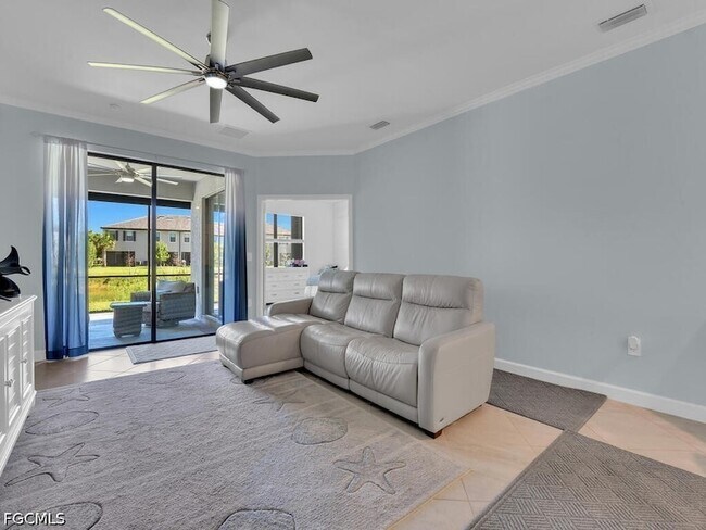 Building Photo - 14087 Winding Cedar Wy