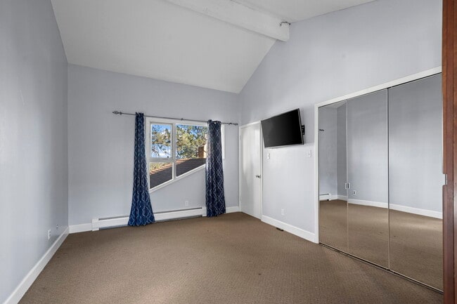 Building Photo - 2308 Hearth Dr