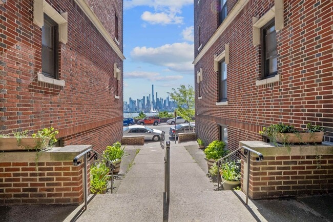 Building Photo - 1055 JFK Blvd E