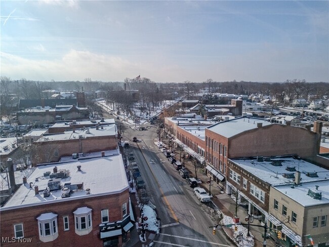 Building Photo - 25 E Spaulding St