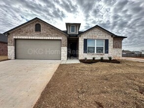 Building Photo - 618 SW 119th St