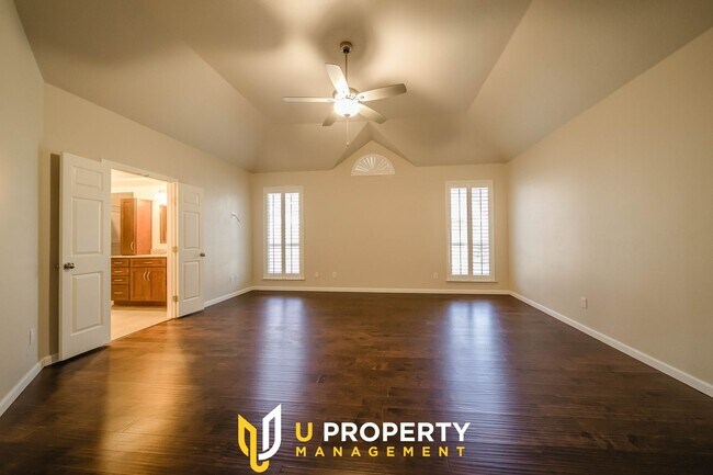 Building Photo - Coming Soon! Charming Single 1 Story Abode...