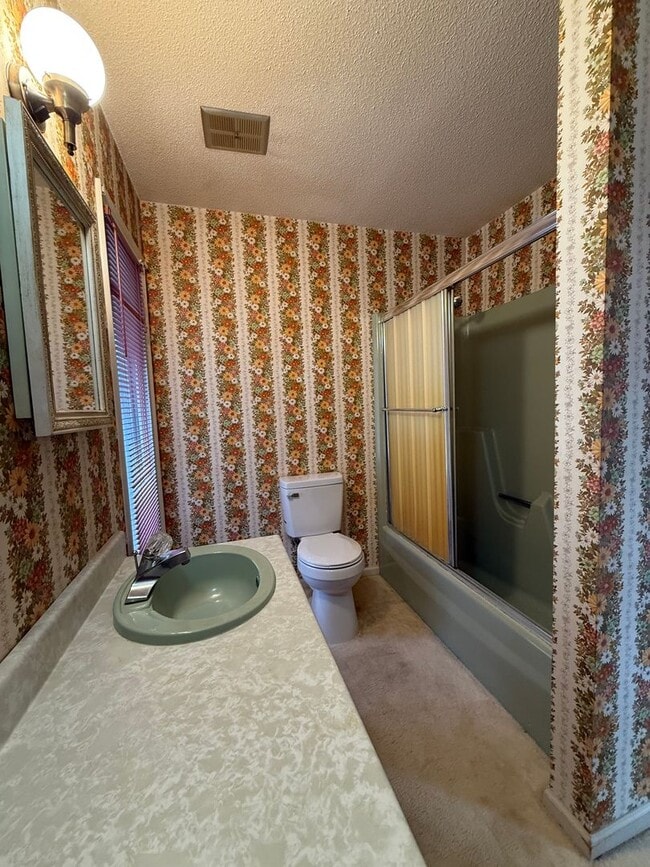 Building Photo - 2 Bedroom/2 Bath Home for Rent