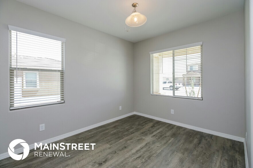Building Photo - 19388 N Pietra Dr
