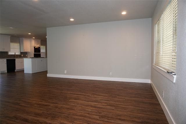 Building Photo - 1404 Harrison Ln