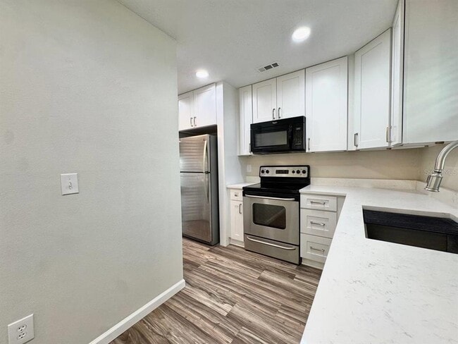 Building Photo - 14042 Lemon Valley Pl