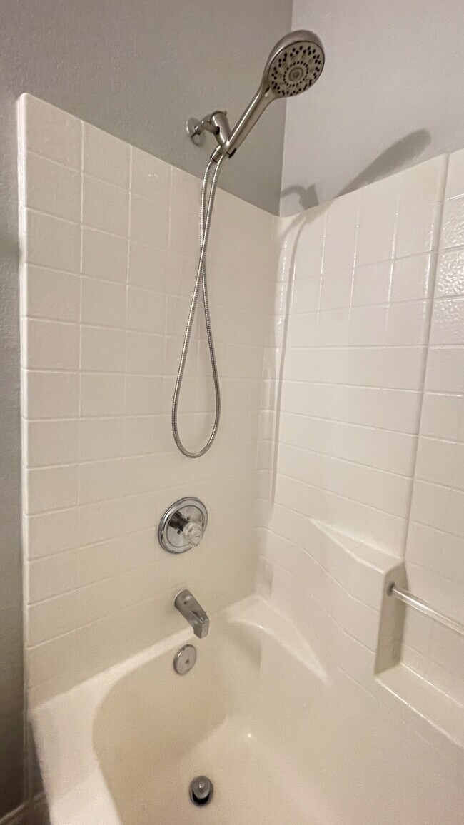 Building Photo - 650 Tabasco Trail