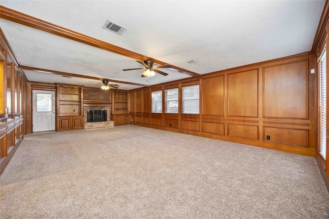 Building Photo - 5411 Mossy Timbers Dr