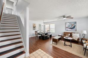 Building Photo - 812 Ericville Dr