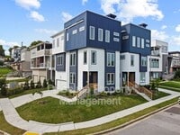 Building Photo - 1000 Southside Ave