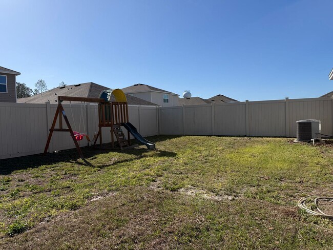 Building Photo - 4 Bed 2 Bath Home in Avalon Woods! FULLY FENCED YARD