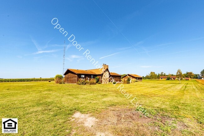 Building Photo - 6135 Co Rd 31