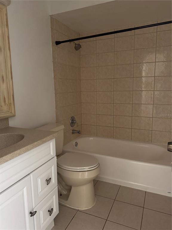 Building Photo - 1618 Bobolink Ln