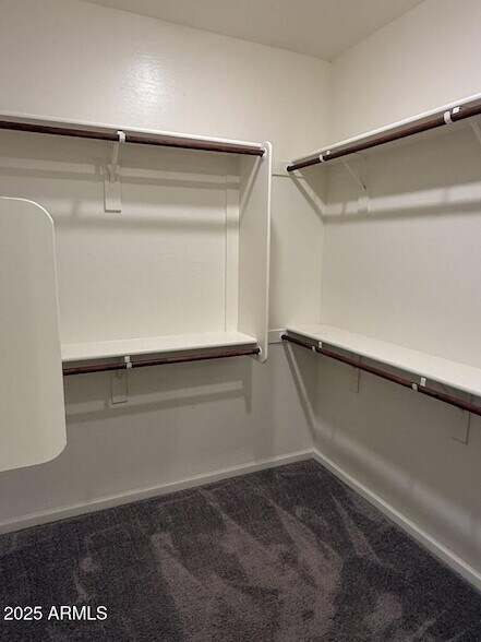 Building Photo - 21288 W Yale St