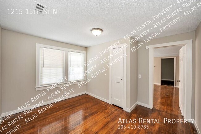 Building Photo - 1215 15th St N