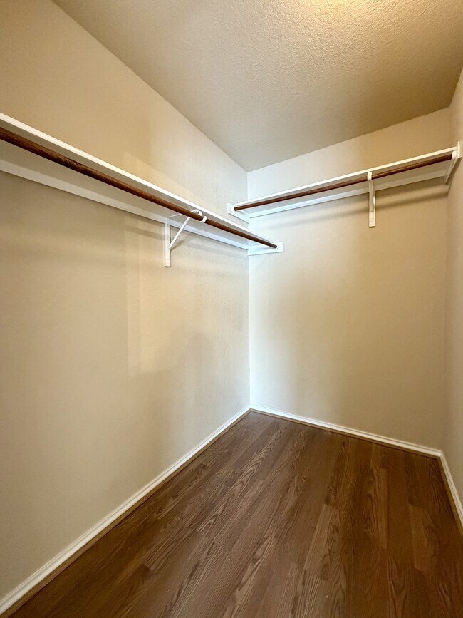 Building Photo - 7027 Fisherman Sky