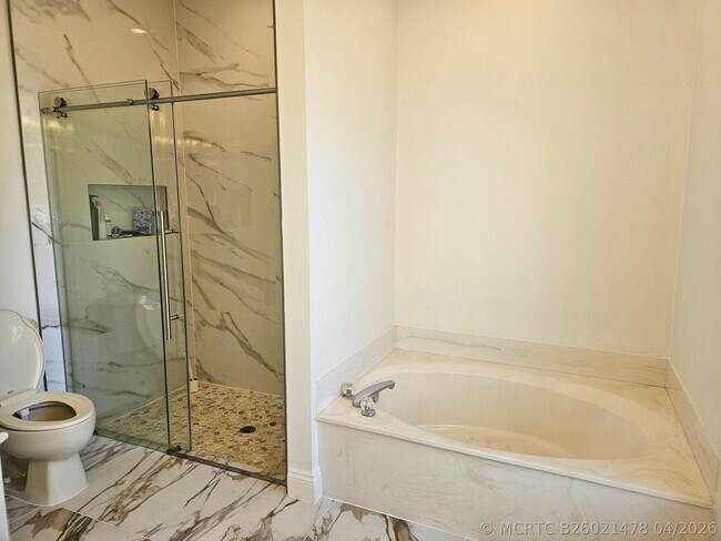 Building Photo - 1105 Anchor Point