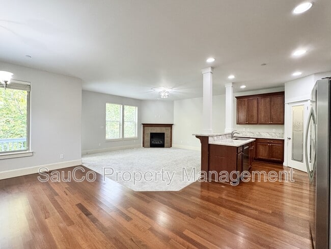 Building Photo - 11347 NW Kimble Ct