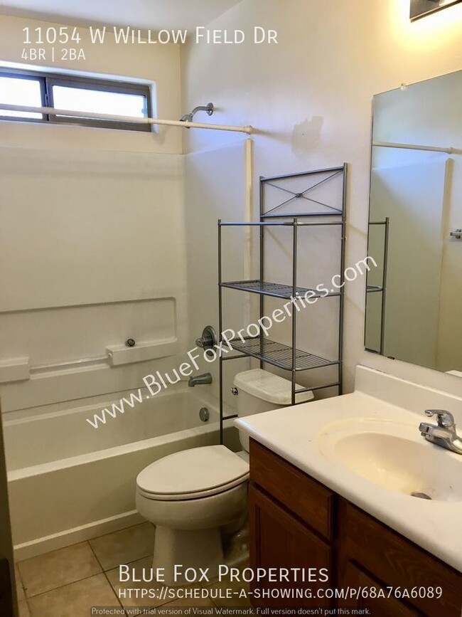 Building Photo - 11054 W Willow Field Dr