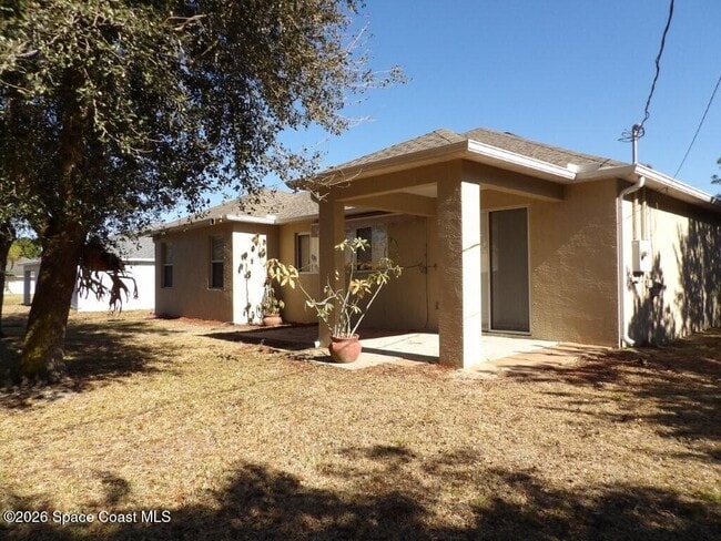 Building Photo - 1165 Rabbit St SE