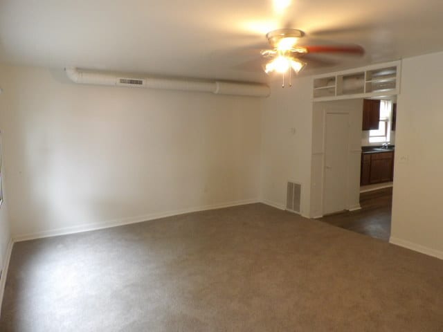 Primary Photo - 107 Kelburn St
