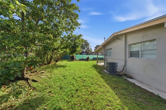 Building Photo - 14310 SW 271st Terrace