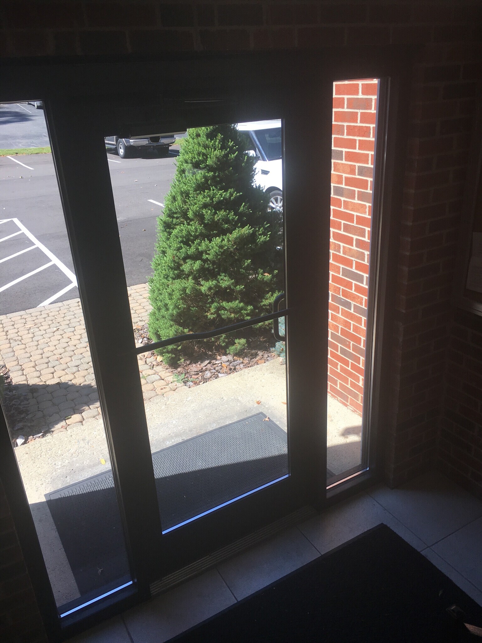 Building Photo - 6062 Donna-Jay Dr