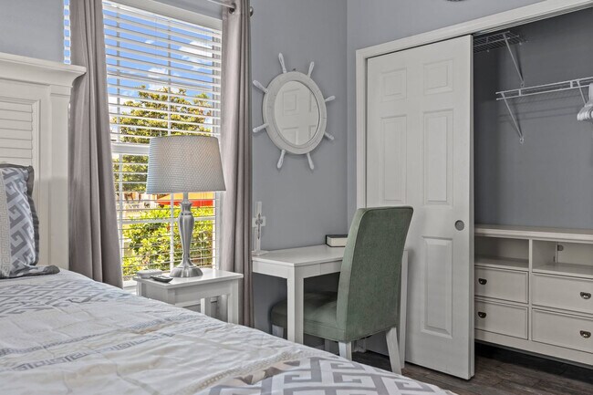 Building Photo - 4465 Clipper Cove