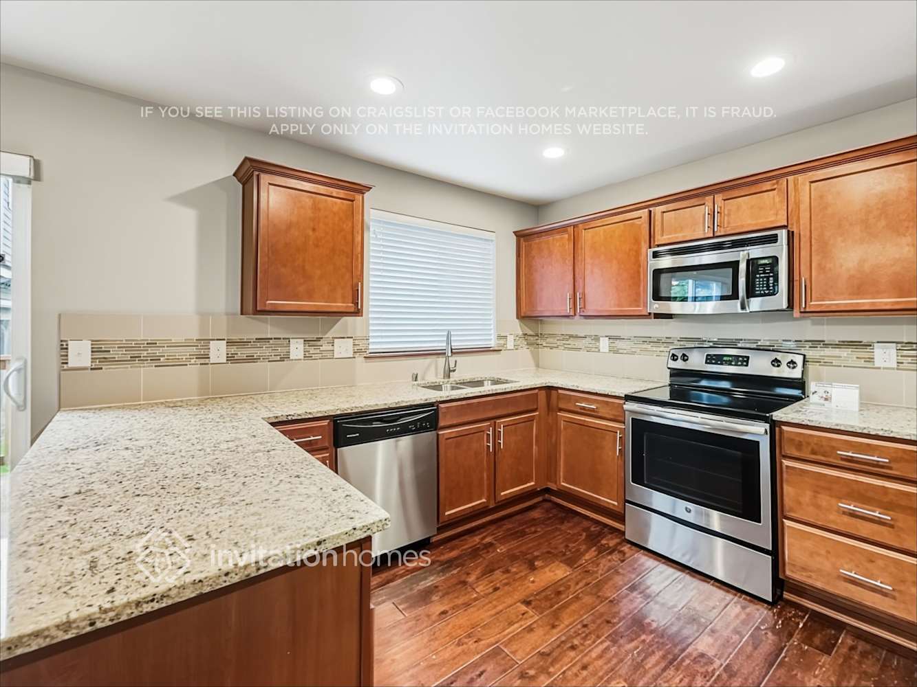 Building Photo - 6117 86th Ave NE