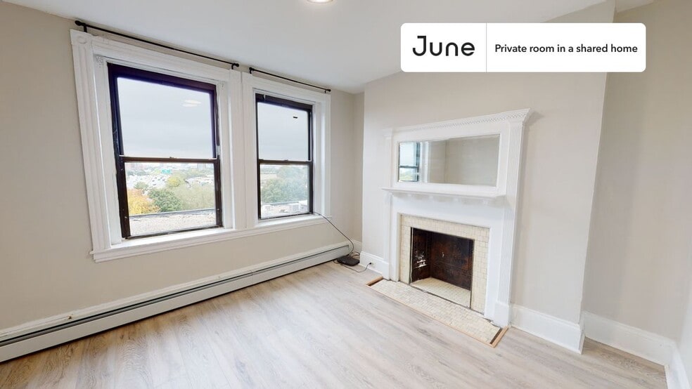 Building Photo - Room in Shared 4 bed/1 bath home in Allston