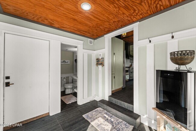 Building Photo - 3209 Swordfish Dr