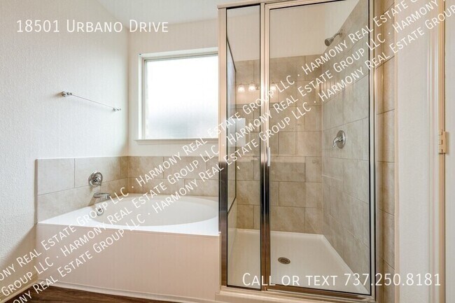 Building Photo - 18501 Urbano Dr