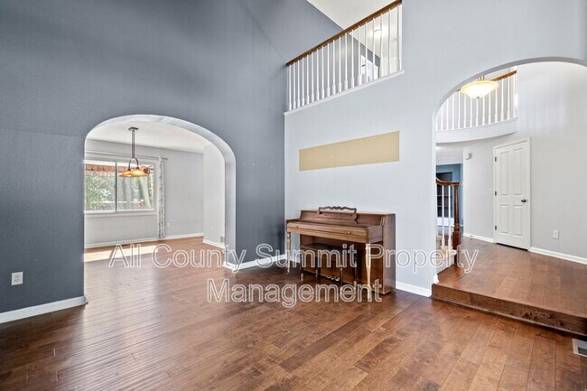 Building Photo - 7290 S Pierson St