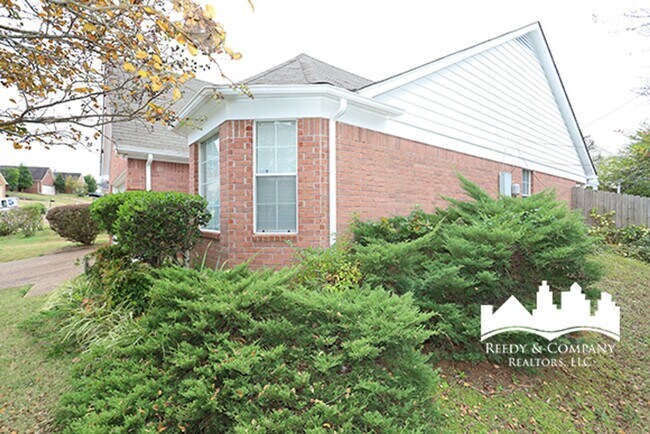 Building Photo - 2189 Rocky Stream Dr