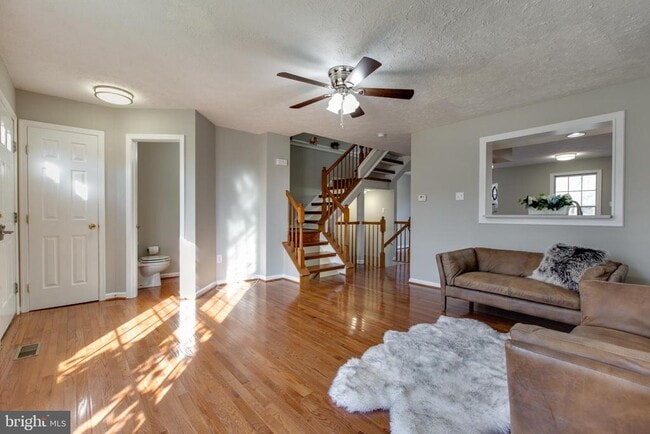 Building Photo - 7943 Brightmeadow Ct