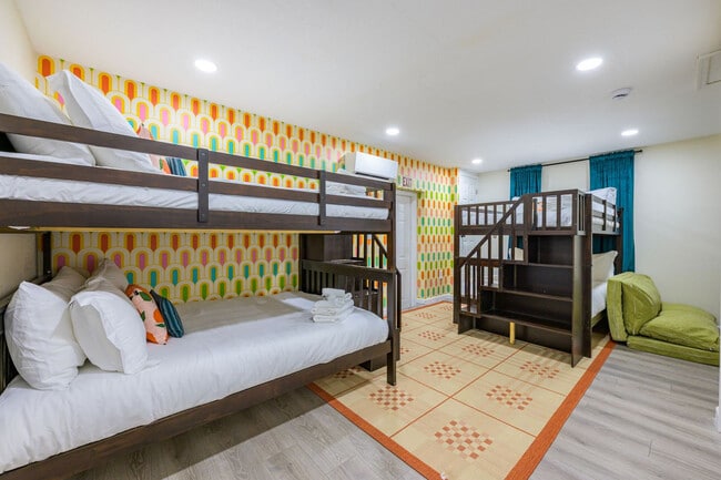 Building Photo - 12453 138th St N