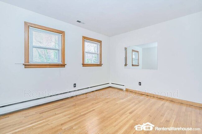Building Photo - 5517 Flower Ave