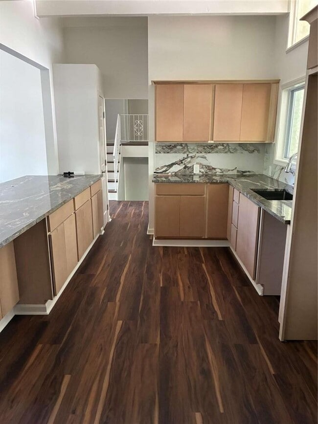 Building Photo - 2948 Keats Dr SW