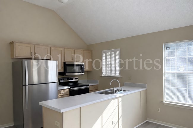 Building Photo - 7001 Presmond Rd