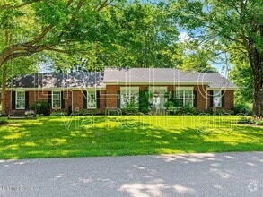 Building Photo - 12100 Maplewood Rd