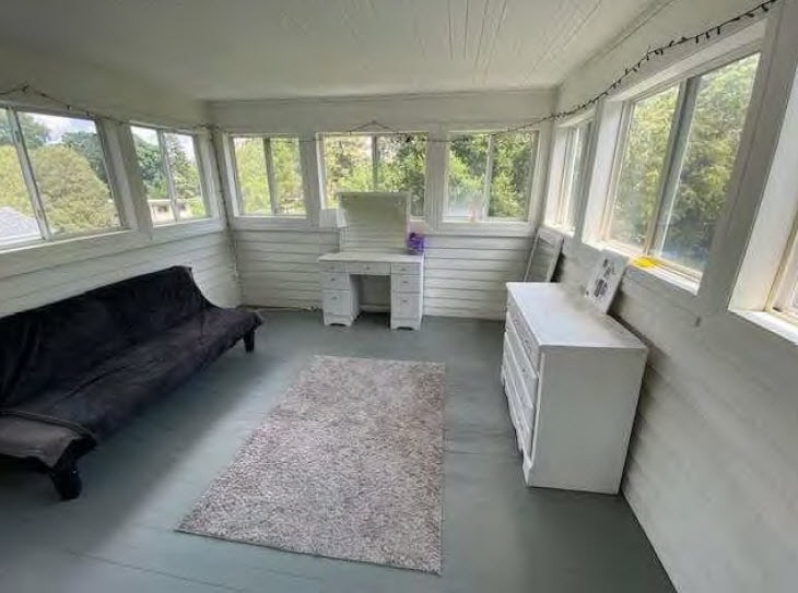 2nd floor 3 season porch - 263 N Prairie St