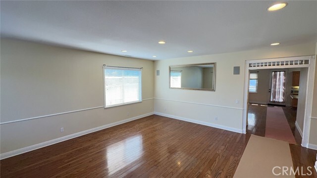 Building Photo - 38265 Birch Ct